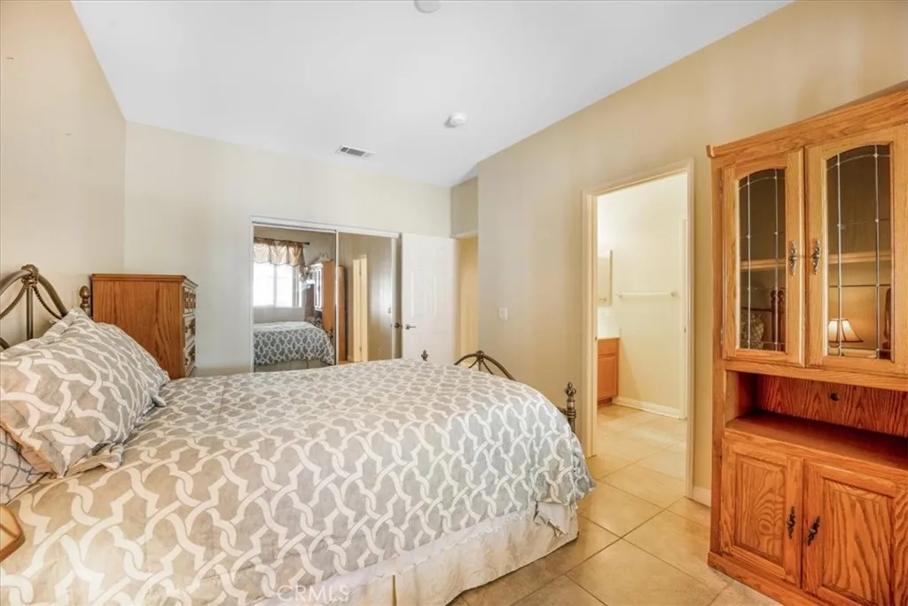 19247 Mountain Shadow Lane, Perris, California 92570 home-pic-40